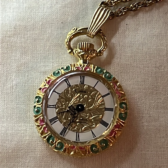 Vintage Enameled Pendant Watch- Colibri 17 Jewel Incabloc - With 26” Chain - Picture 3 of 6